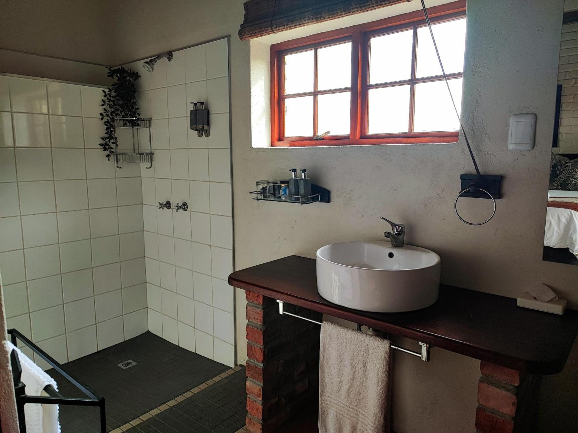 Ganora Guest Farm, And Excursions Farm stay *